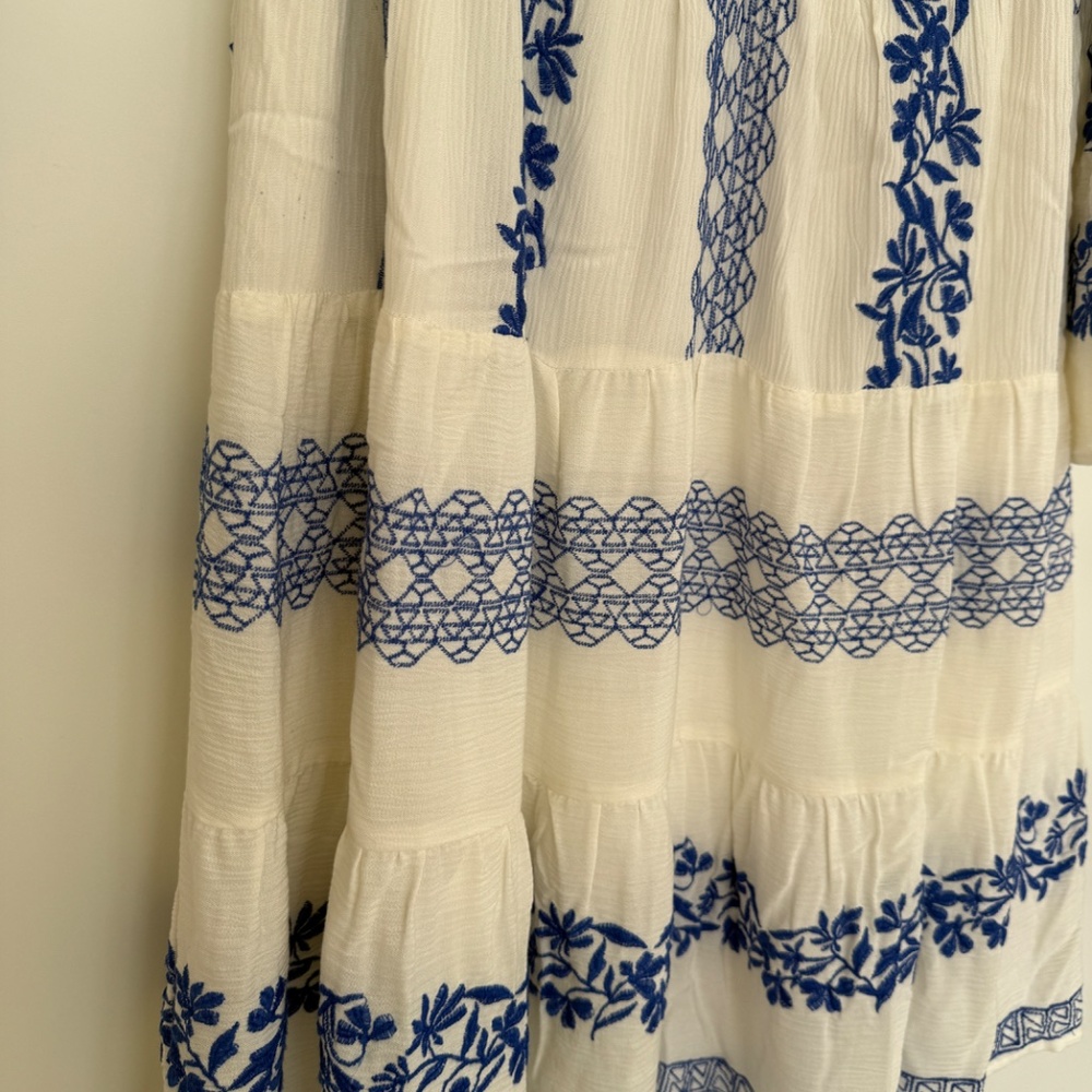 Hale Bob White Dress W/ Blue Embroidery - Size M - Picture 5 of 10